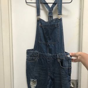 RIPPED JEAN OVERALLS